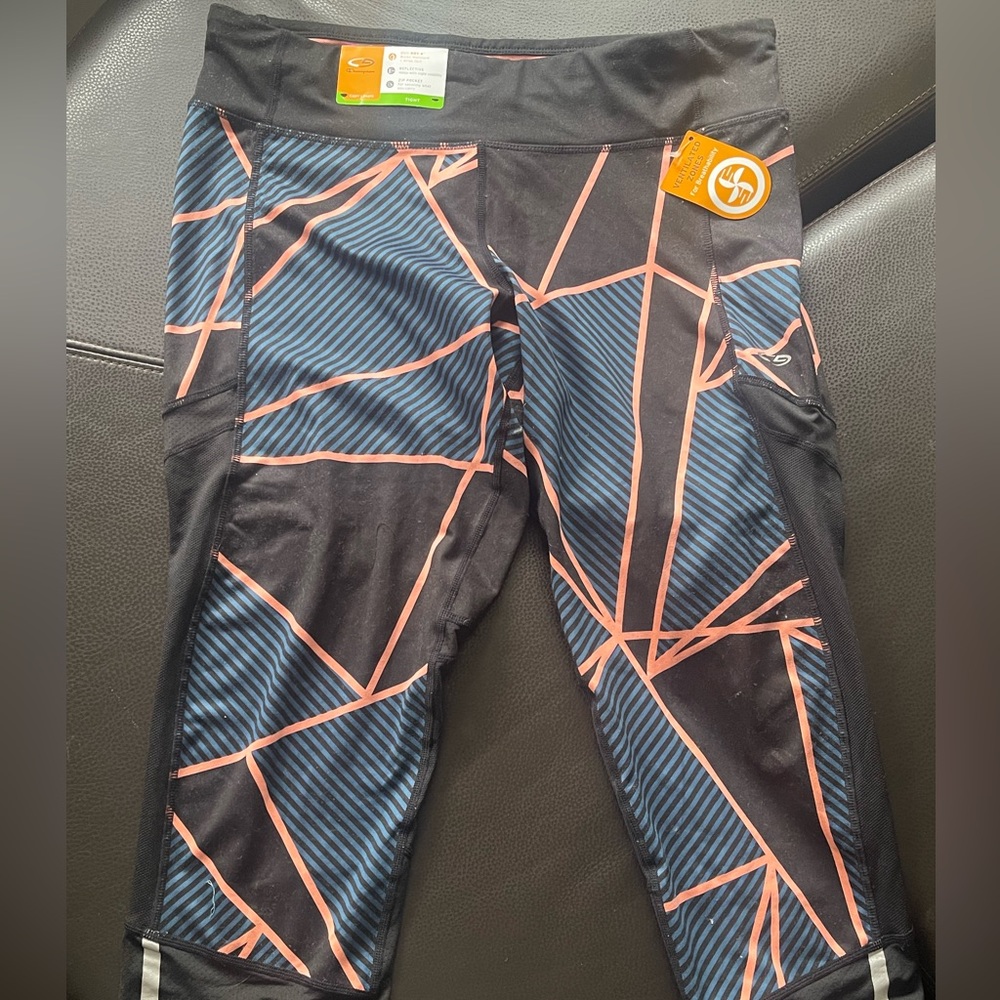 NWT, Women’s C9 by Champion Capri Length Tight, Size XL,